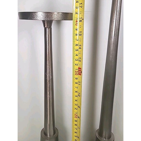 Large Set Of 2 Metal Pedestal Candlesticks 21"and 16 1/2" - Picture 5 of 7
